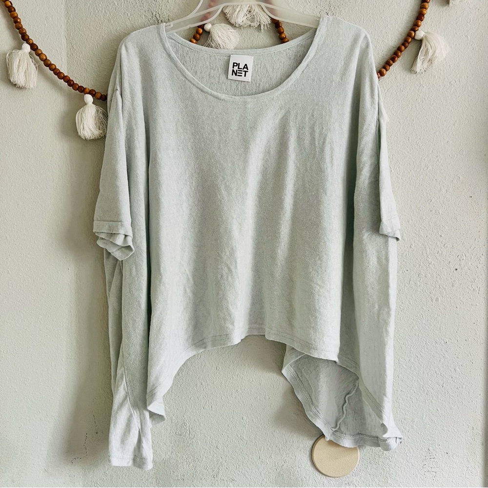 Planet by Lauren G Pima cotton mint flowy top